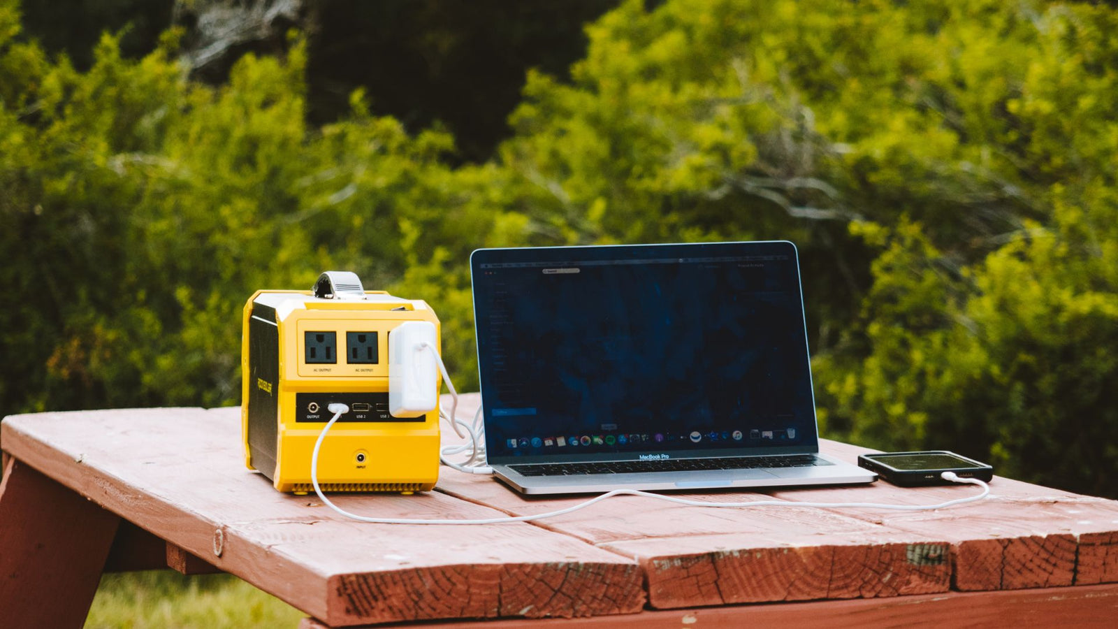 Charge Your Laptop While You Work Off-Grid with Portable Solar Stations